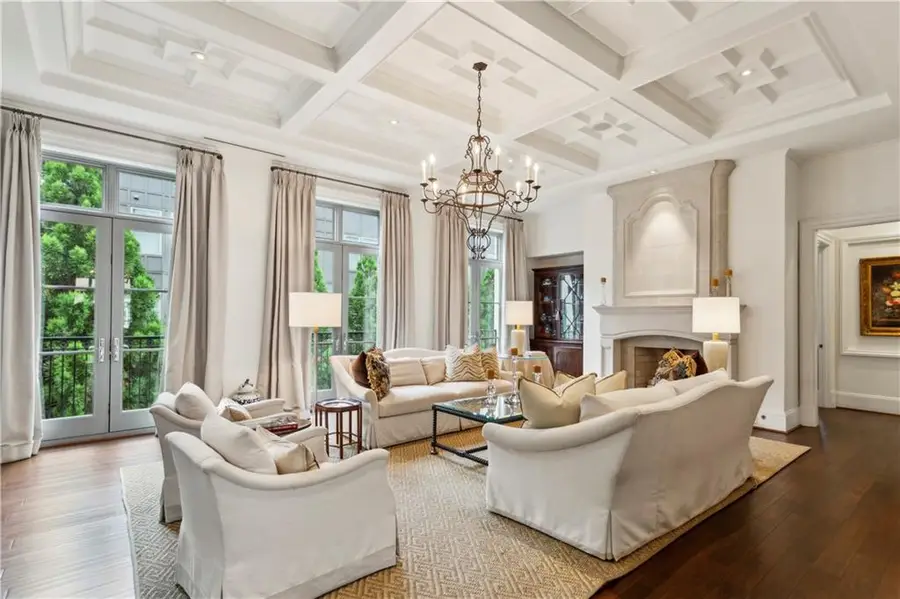 2440 Peachtree Road Nw #6, Atlanta, GA 30305 - Image #2