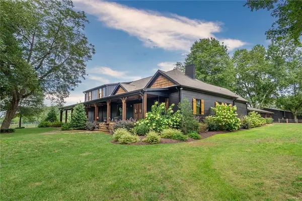 495A Double Bridges Road, Winterville, GA 30683