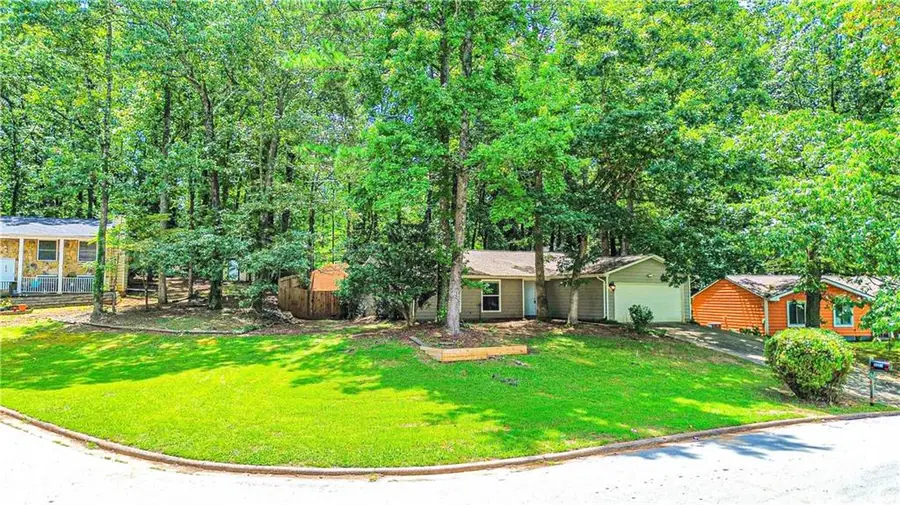 5285 Martins Crossing Road, Stone Mountain, GA 30088 - Image #3