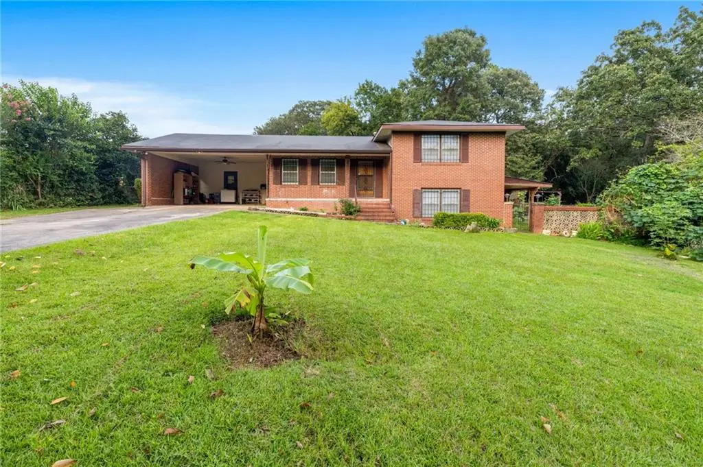 303 Pinecrest Drive, Warner Robins, GA 31093 - Image #1