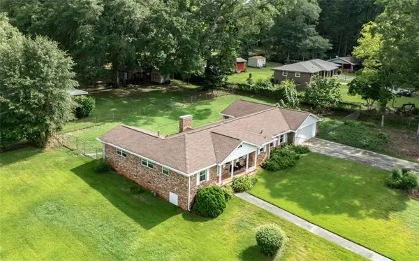 4045 Compton Circle, Powder Springs, GA 30127