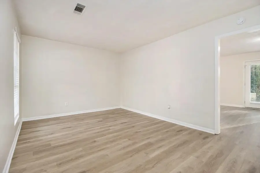 5774 Taffeta Court, Lithonia, GA 30058 - Image #2