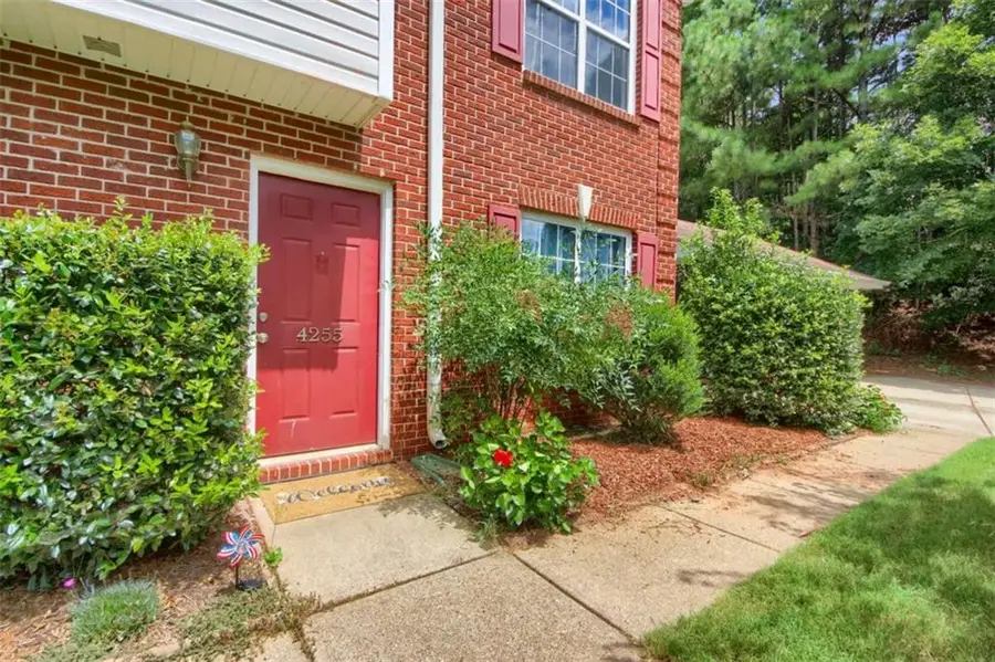 4255 Glen Iris Drive, Cumming, GA 30040 - Image #2