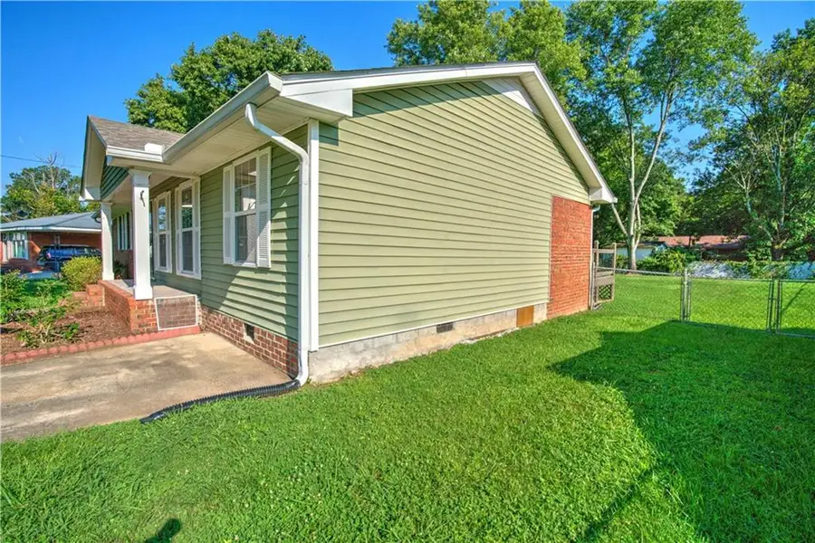 21 Fernwood Way Ne, Rome, GA 30161 - Image #2