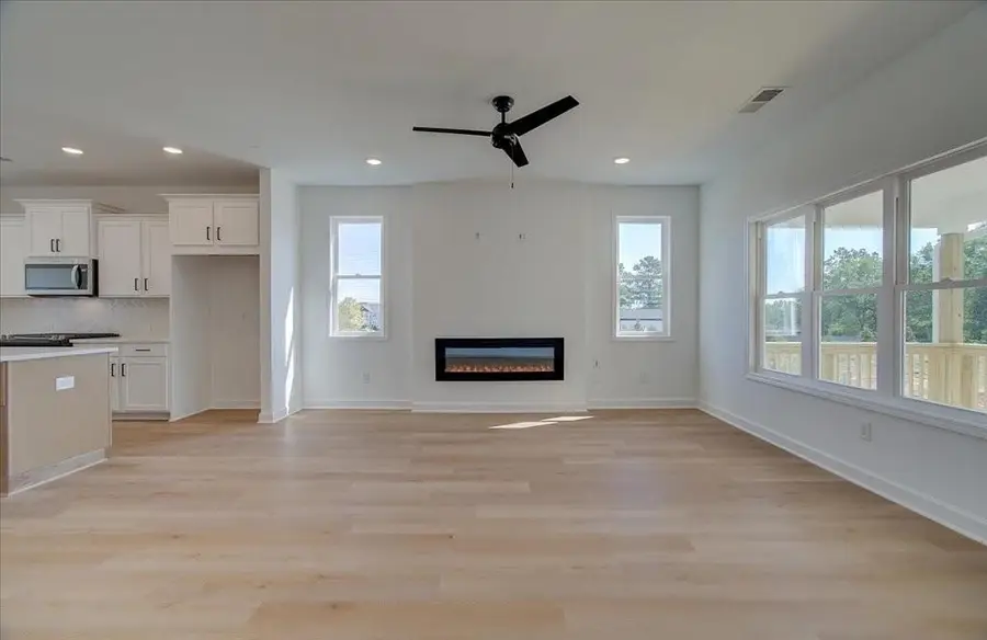 1923 Deco Drive, Kennesaw, GA 30144 - Image #2