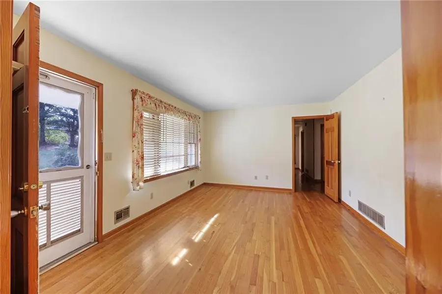 835 Tranquil Drive, Austell, GA 30106 - Image #2