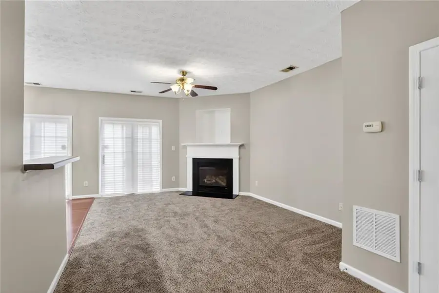 785 SW Celeste Lane Sw, Atlanta, GA 30331 - Image #3