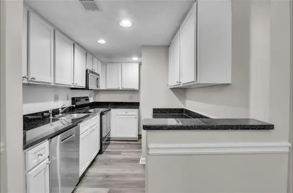 6900 Roswell Road #10Q, Atlanta, GA 30328