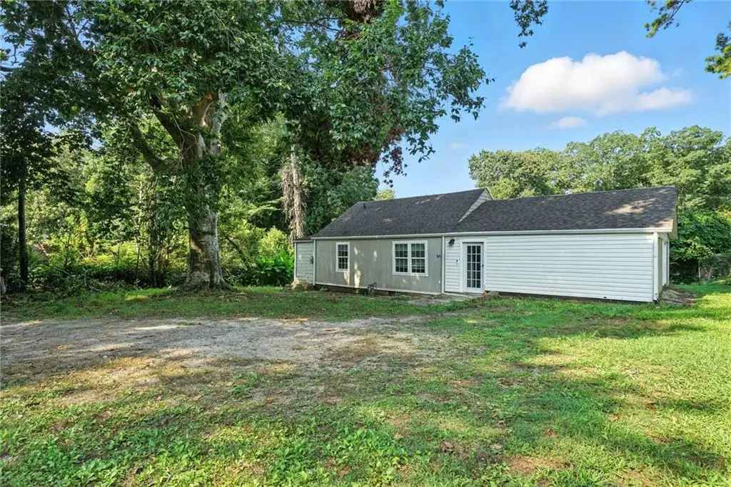 521 S Indian Creek Drive, Stone Mountain, GA 30083 - Image #1