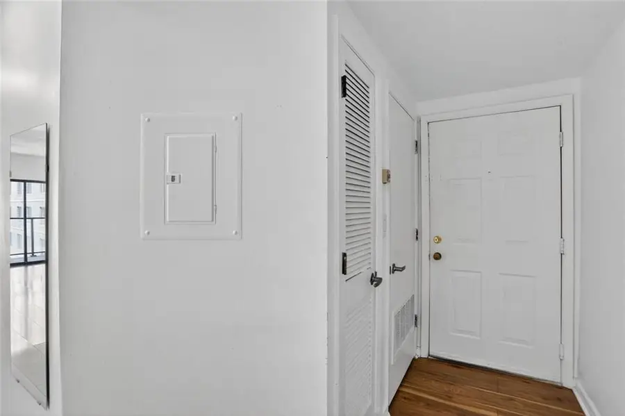 1280 W Peachtree Street Nw #3014, Atlanta, GA 30309 - Image #2