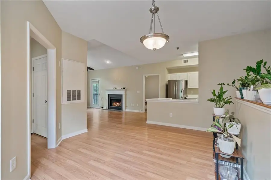 1203 Vinings Forest Lane Se #12, Smyrna, GA 30080 - Image #2