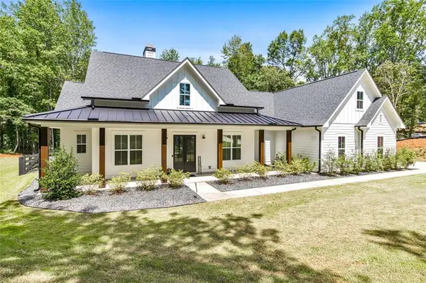 877 Arnold Mill Road, Woodstock, GA 30188