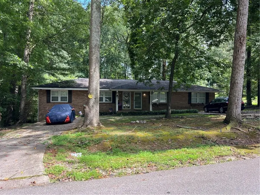 6660 Maxwell Drive, Lithia Springs, GA 30122 - Image #2