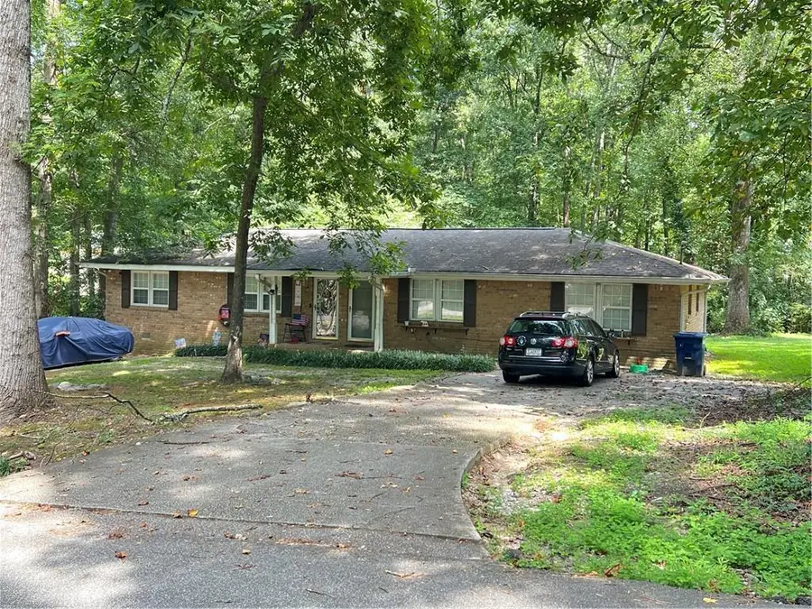 6660 Maxwell Drive, Lithia Springs, GA 30122 - Image #3