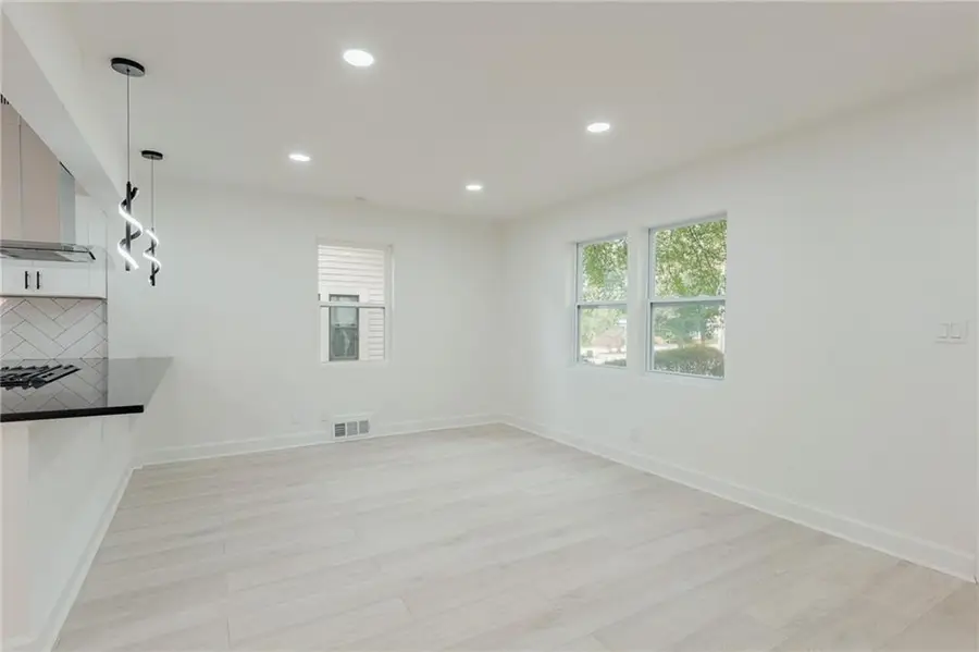 1956 Washington Road, Atlanta, GA 30344 - Image #3