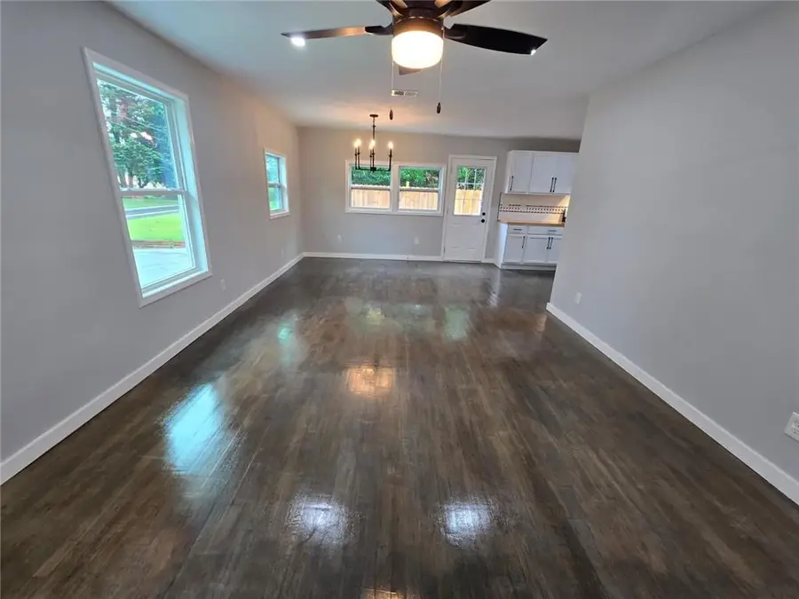 766 Longleaf Drive, Forest Park, GA 30297 - Image #3