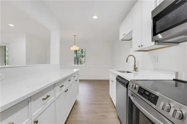 2396 Lawrenceville Highway #V, Decatur, GA 30033