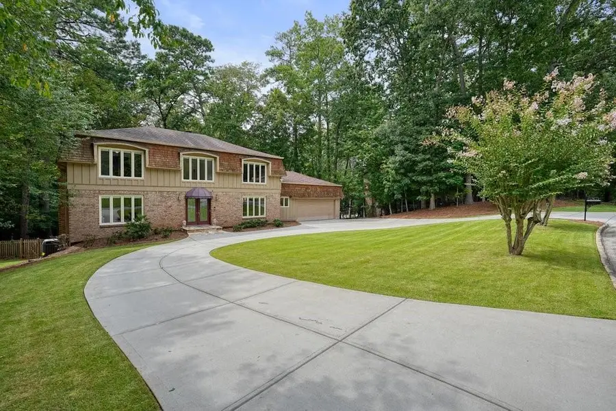 1045 Martin Ridge Road, Roswell, GA 30076 - Image #2