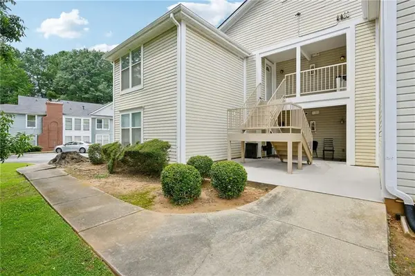 4263 Parkview Court, Stone Mountain, GA 30083