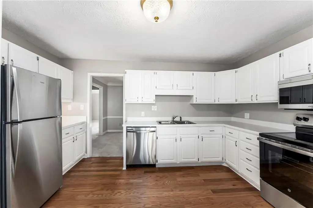 6 Sycamore Station, Decatur, GA 30030 - #1