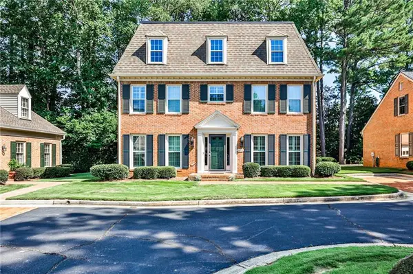 1811 Bedfordshire Drive, Decatur, GA 30033