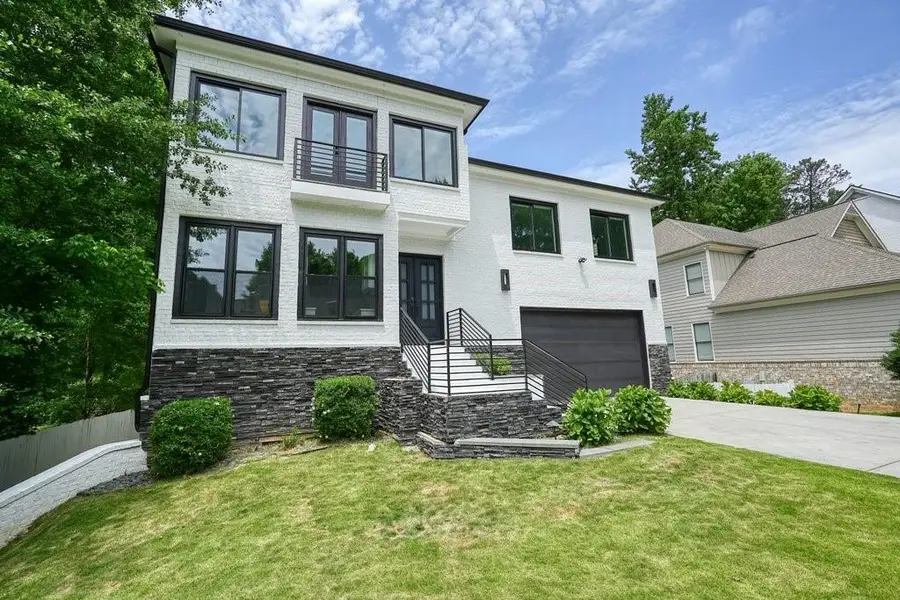 2804 Skyland Drive Ne, Brookhaven, GA 30341 - Image #2