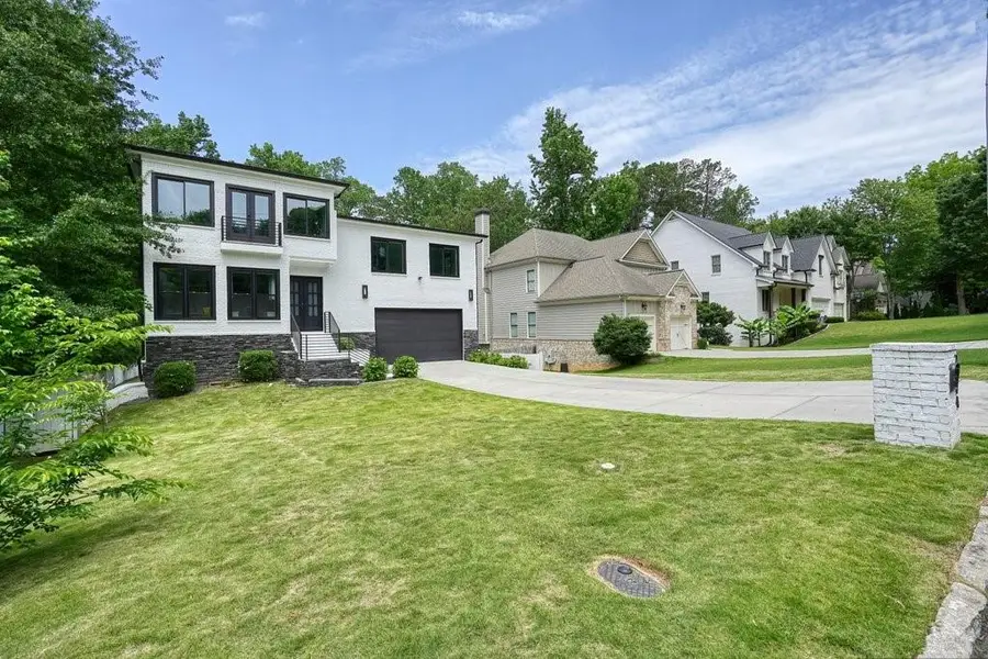 2804 Skyland Drive Ne, Brookhaven, GA 30341 - Image #3