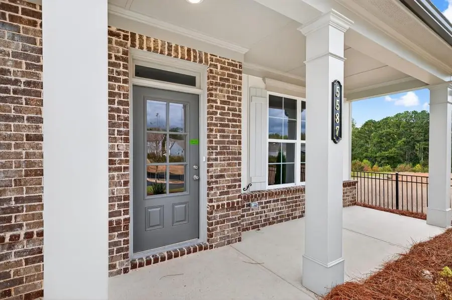 5587 Spring Street, Flowery Branch, GA 30542 - Image #3