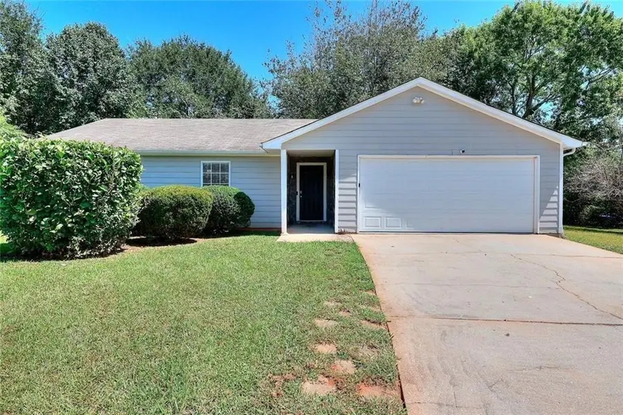 865 Oakhill Court, Stone Mountain, GA 30088 - Image #2