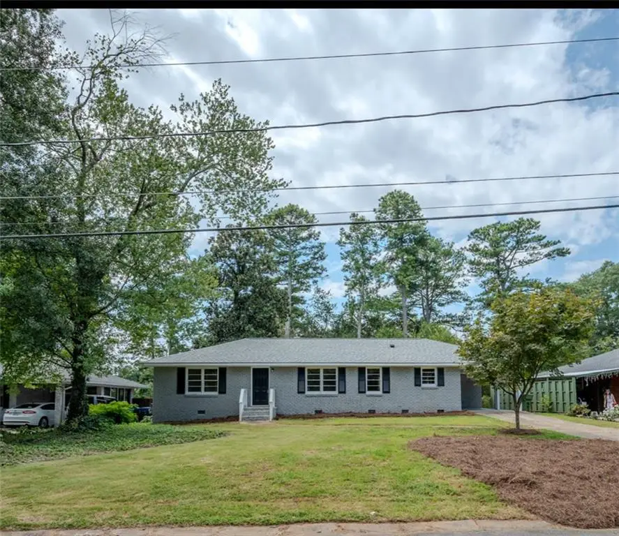 2164 Pawnee Drive, Marietta, GA 30067 - Image #2