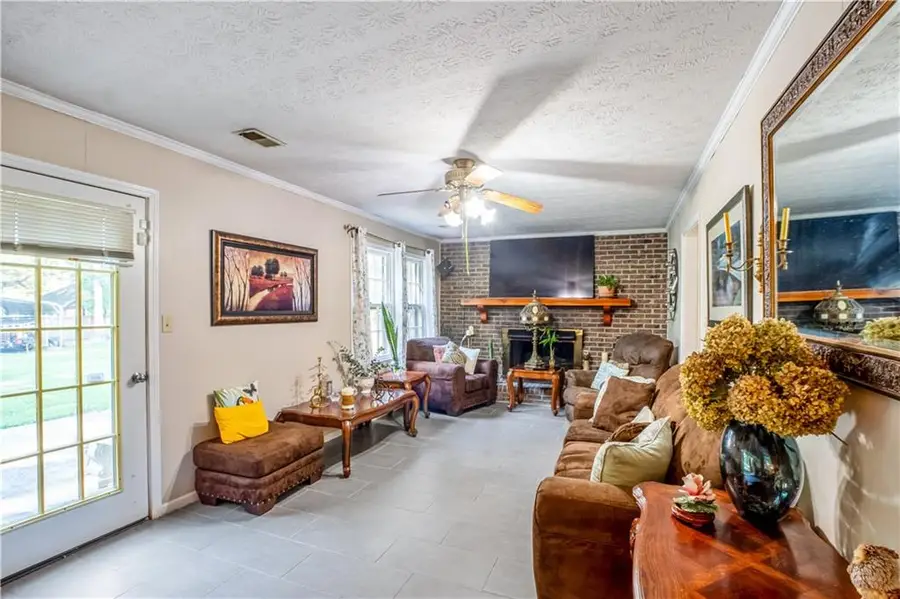 1721 Driftwood Place, Snellville, GA 30078 - Image #3