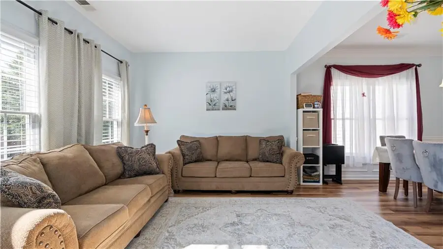 165 Foe Creek Court, Roswell, GA 30076 - Image #3