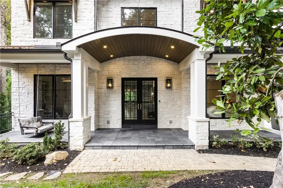 306 Pinecrest Road Ne, Atlanta, GA 30342 - Image #3