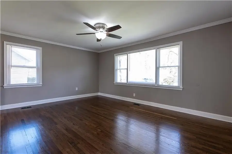 272 Hilltop Drive Sw, Atlanta, GA 30315 - Image #3