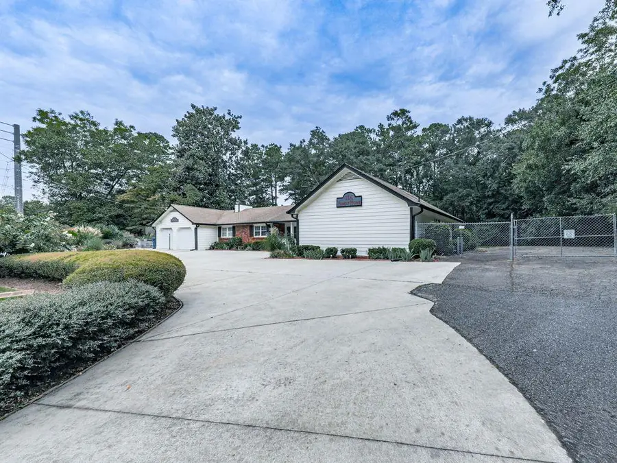 3605 Shallowford Road, Marietta, GA 30062 - #2