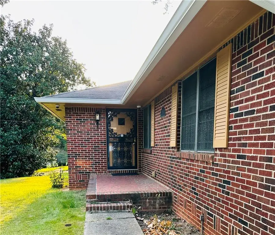 3311 Spreading Oak Drive, Atlanta, GA 30311 - Image #3