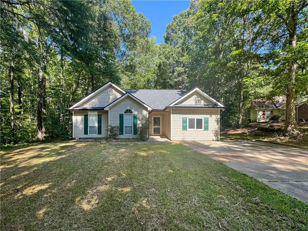 180 Saint James Place, Newnan, GA 30277 - #1