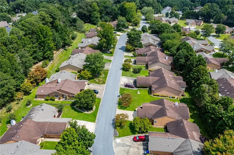 7125 Woodridge Lane, Union City, GA 30291 - Image #3