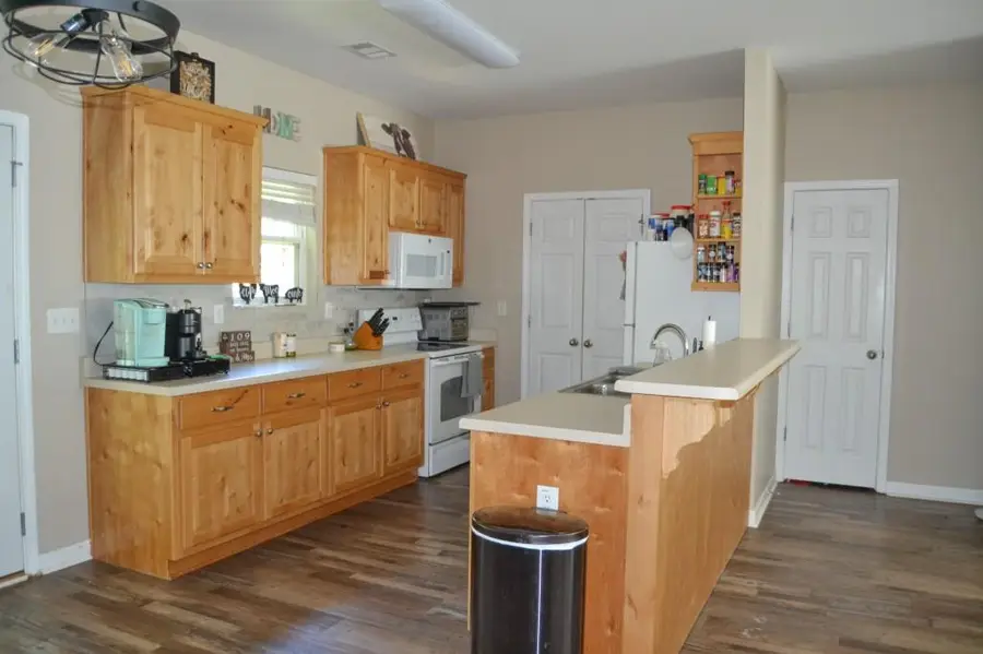 302 Pointe Circle, Dahlonega, GA 30533 - Image #3