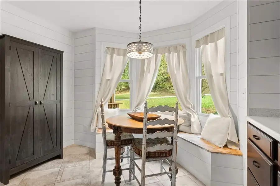 465 Emerald Parkway, Sugar Hill, GA 30518 - Image #3