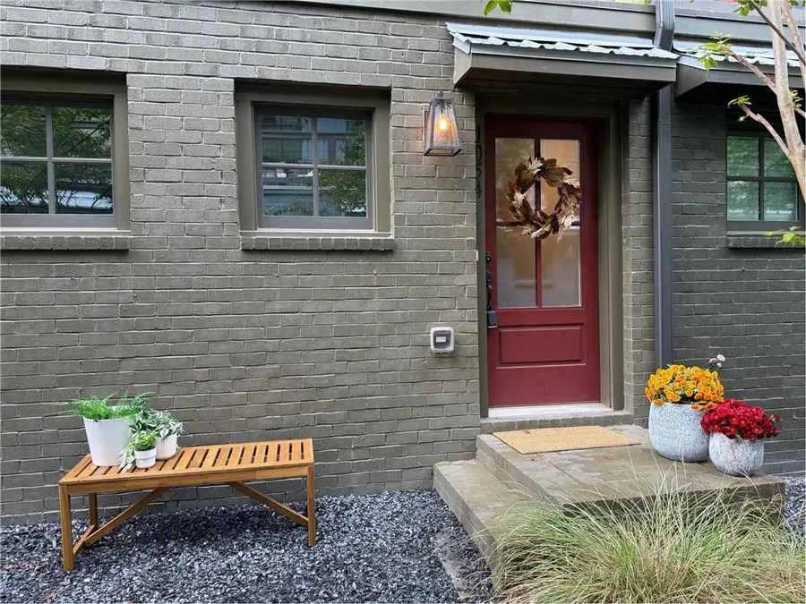 1054 Crest Circle Se, Atlanta, GA 30312 - Image #3