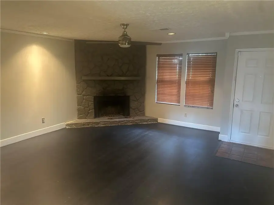 732 Martin Road, Stone Mountain, GA 30088 - Image #2