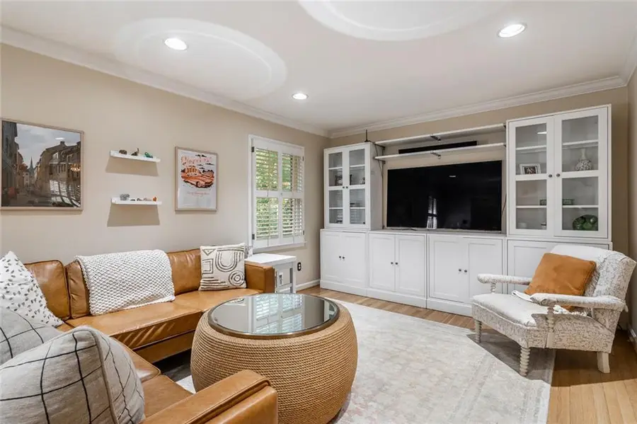 1460 Valley View Road, Dunwoody, GA 30338 - Image #3