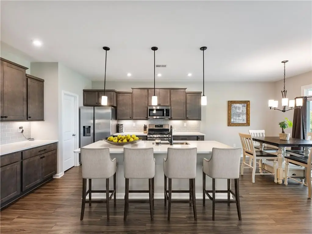 627 Michigan Circle, Hoschton, GA 30548 - Image #1