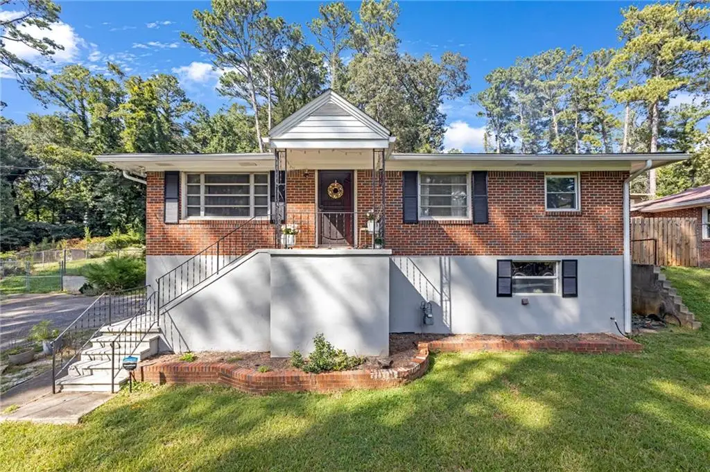 3927 Boulder Park Drive Sw, Atlanta, GA 30331 - Image #1