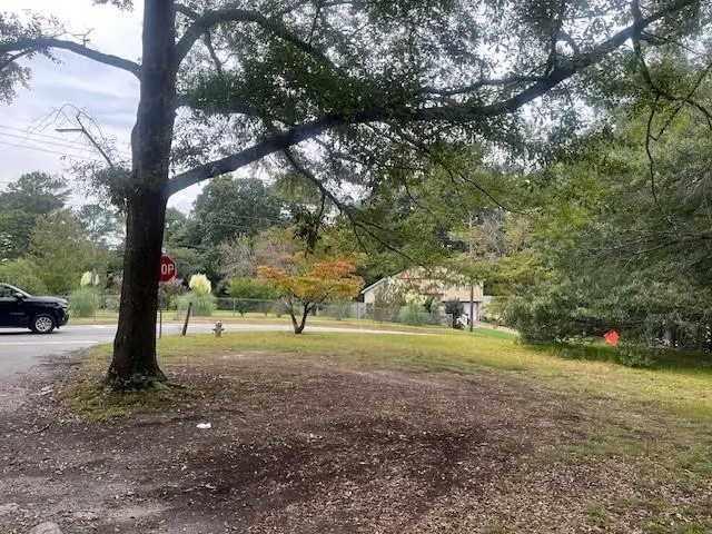 709 Ridge Avenue, Stone Mountain, GA 30083 - Image #2