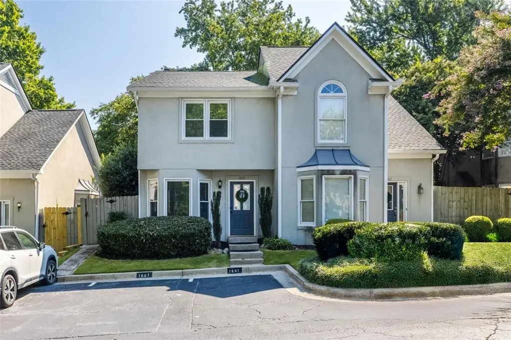 1601 Defoors Landing Nw, Atlanta, GA 30318 - Image #1