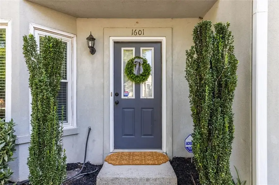 1601 Defoors Landing Nw, Atlanta, GA 30318 - Image #2