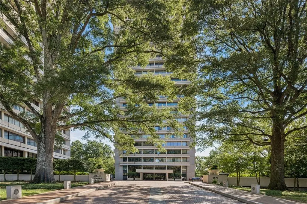 2575 Peachtree Road Ne #5G, Atlanta, GA 30305 - Image #1