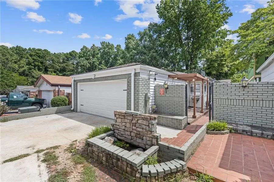 935 Bobcat Court Se, Marietta, GA 30067 - Image #2
